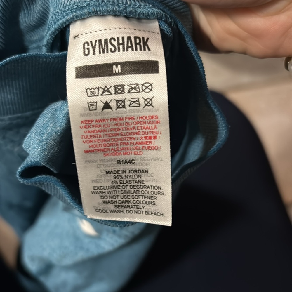 Gymshark pullover - Picture 3 of 3